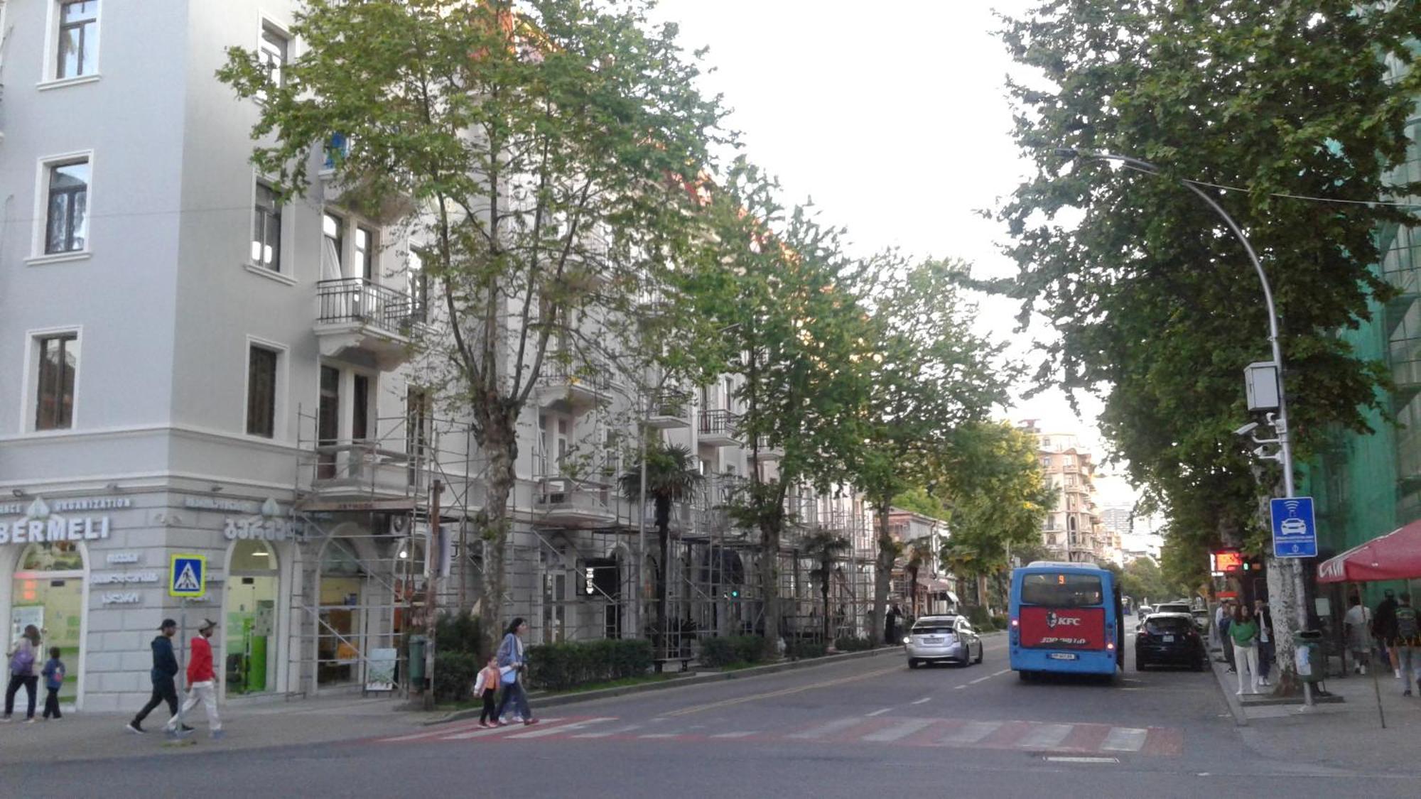 Tengiz's On Gorgiladze * Батуми